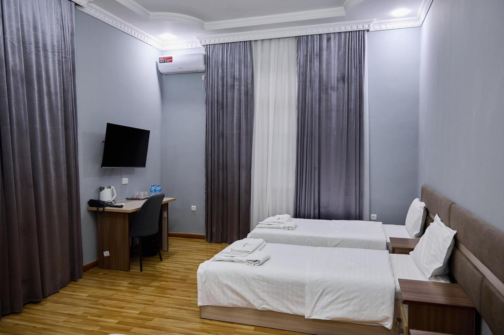 Art Garden Hotel Tașkent Exterior foto